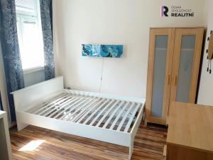 Pronájem bytu 3+1, Karlovy Vary - Rybáře, Nákladní, 99 m2