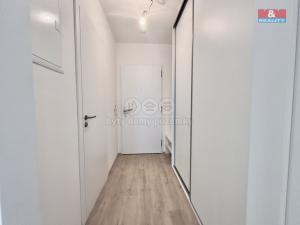 Pronájem bytu 1+kk, Praha - Háje, 34 m2