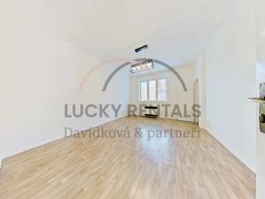 Pronájem bytu 1+kk, Praha - Strašnice, Na hroudě, 31 m2