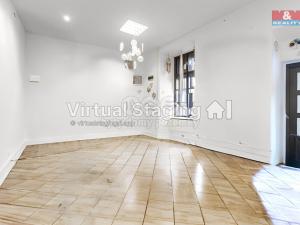 Pronájem obchodního prostoru, Velké Meziříčí, Náměstí, 60 m2