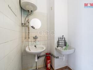 Pronájem obchodního prostoru, Velké Meziříčí, Náměstí, 60 m2