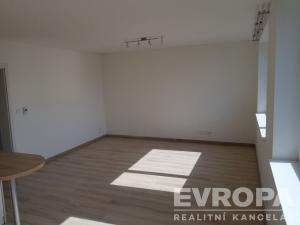 Pronájem bytu 2+kk, Hrádek nad Nisou, 1. máje, 55 m2