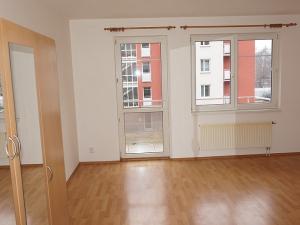 Pronájem bytu 1+kk, Brno, Trýbova, 35 m2