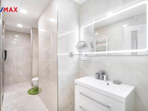 Prodej bytu 4+kk, Karlovy Vary, Tyršova, 138 m2