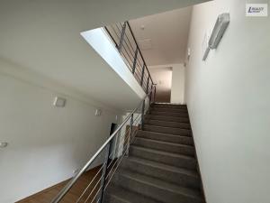 Pronájem obchodního prostoru, Praha - Háje, Hviezdoslavova, 364 m2