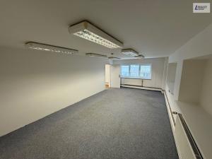 Pronájem obchodního prostoru, Praha - Háje, Hviezdoslavova, 364 m2