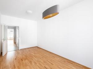 Pronájem bytu 2+1, Praha - Vinohrady, Vinohradská, 55 m2