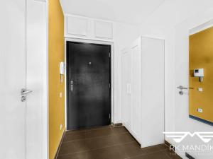 Pronájem bytu 2+kk, Praha - Letňany, Škrábkových, 58 m2