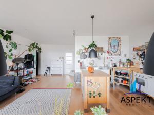 Prodej bytu 3+kk, Praha - Háje, Sulanského, 84 m2