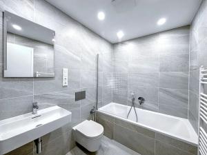 Pronájem bytu 2+kk, Praha - Krč, 56 m2