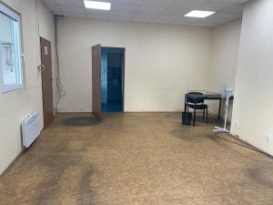 Pronájem skladu, Praha - Kunratice, Dobronická, 432 m2
