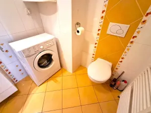 Pronájem bytu 2+kk, Praha - Dolní Chabry, Ulčova, 52 m2