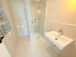 Pronájem bytu 2+kk, Praha - Stodůlky, Hábova, 52 m2