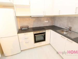 Pronájem bytu 2+kk, Praha - Žižkov, Cimburkova, 47 m2