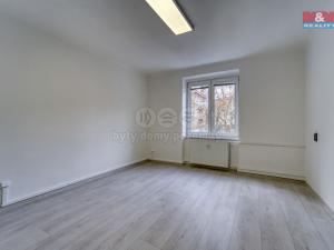 Pronájem kanceláře, Plzeň, Zikmunda Wintra, 58 m2