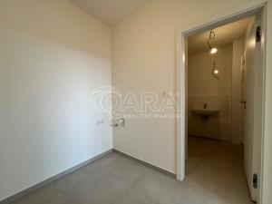 Pronájem bytu 2+kk, Praha - Strašnice, Černokostelecká, 41 m2