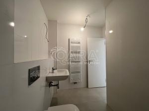 Pronájem bytu 2+kk, Praha - Strašnice, Černokostelecká, 41 m2