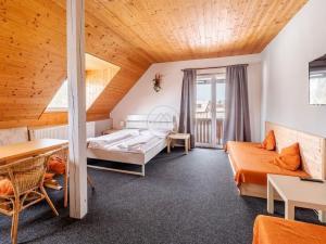 Pronájem rodinného domu, Frymburk - Kovářov, Kovářov, 365 m2