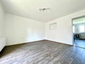 Pronájem bytu 1+1, Lovosice, Labská, 35 m2