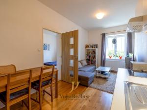Prodej bytu 2+1, Olomouc, tř. Svornosti, 75 m2