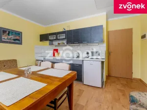 Prodej rodinného domu, Velké Karlovice, 250 m2