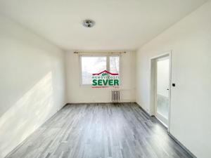 Prodej bytu 1+1, Krupka - Maršov, Karla Čapka, 36 m2