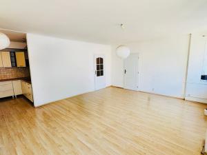 Pronájem bytu 2+kk, Liberec, Tatranská, 59 m2