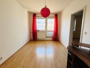 Pronájem bytu 2+kk, Liberec, Tatranská, 59 m2