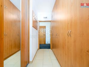 Prodej rodinného domu, Kamenice - Ládví, Lísková, 299 m2