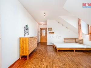 Prodej rodinného domu, Kamenice - Ládví, Lísková, 299 m2