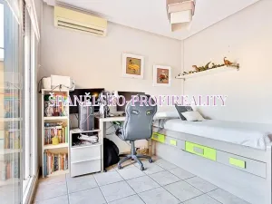 Prodej vily, Torrevieja, Španělsko, 57 m2