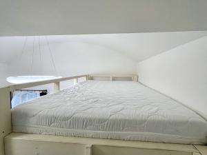 Pronájem bytu 1+kk, Ostrava, 28. října, 27 m2