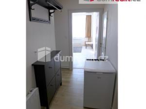 Pronájem bytu 1+1, Praha - Nusle, Štětkova, 31 m2