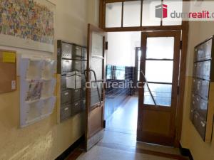 Pronájem bytu 1+1, Praha - Nusle, Štětkova, 31 m2