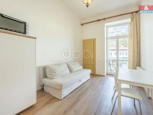 Pronájem bytu 2+kk, Praha - Vinohrady, Slezská, 52 m2