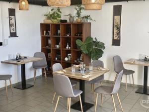 Pronájem restaurace, Praha - Nové Město, Rašínovo nábřeží, 86 m2