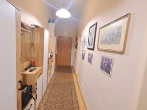 Prodej bytu 3+1, Karlovy Vary, Dr. Davida Bechera, 94 m2