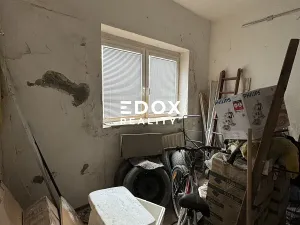 Prodej rodinného domu, Kolín, Husovo náměstí, 250 m2