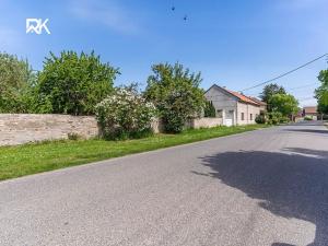 Prodej rodinného domu, Břežany I, 146 m2