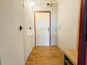 Pronájem bytu 1+kk, Ostrava, Výškovická, 32 m2