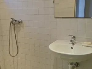 Pronájem bytu 1+kk, Praha - Záběhlice, náměstí Mezi zahrádkami, 30 m2