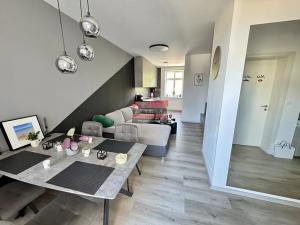Pronájem bytu 3+kk, České Budějovice, Pekárenská, 61 m2