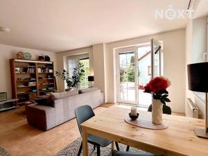Pronájem bytu 3+kk, České Budějovice, Vl. Rady, 78 m2
