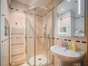 Prodej bytu 4+kk, Praha - Stodůlky, Raichlova, 167 m2