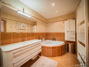 Prodej bytu 4+kk, Praha - Stodůlky, Raichlova, 167 m2