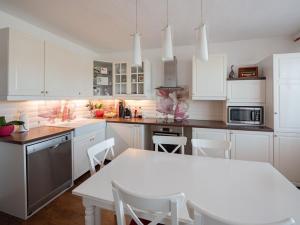 Prodej rodinného domu, Moravany, Slunná, 270 m2