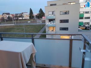 Pronájem bytu 2+kk, Plzeň - Černice, Střední cesta, 50 m2