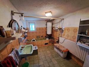 Prodej rodinného domu, Bílá Voda - Městys Bílá Voda, 214 m2
