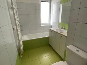 Pronájem bytu 2+kk, Modřice, Komenského, 64 m2