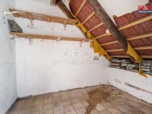 Prodej rodinného domu, Zadní Třebaň, K Voškovu, 220 m2